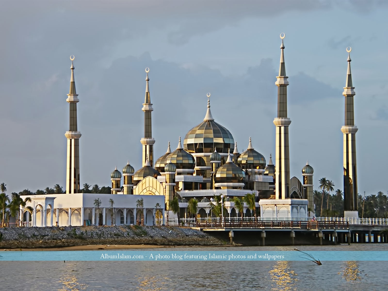 Malaysian Mosques Wallpapers - Islamic Wallpapers, Kaaba, Madina