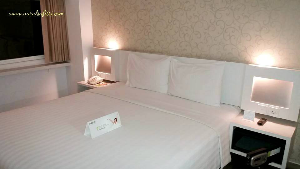 Staycation di Hotel Whiz Cikini Nurul Sufitri Travel Lifestyle Blog