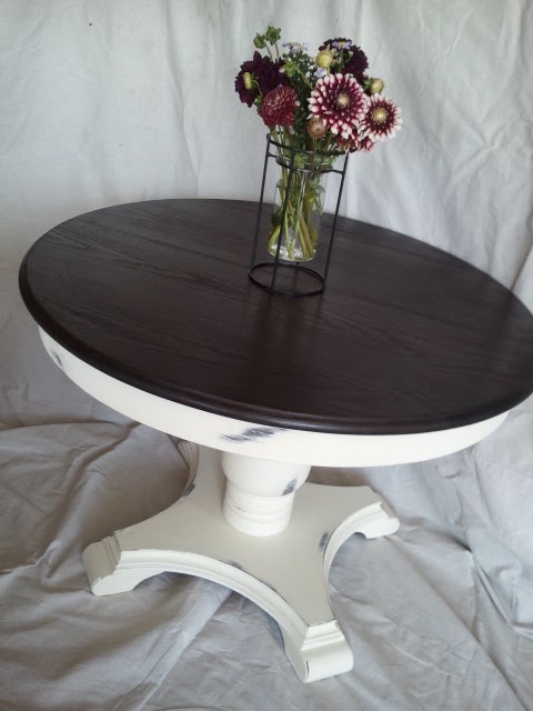 French Country Pedestal Table