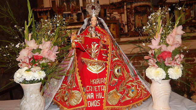 Virgen del Rosario de Sacsamarca
