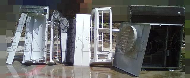 Pembersihan AC Unit luar dan unit dalam.