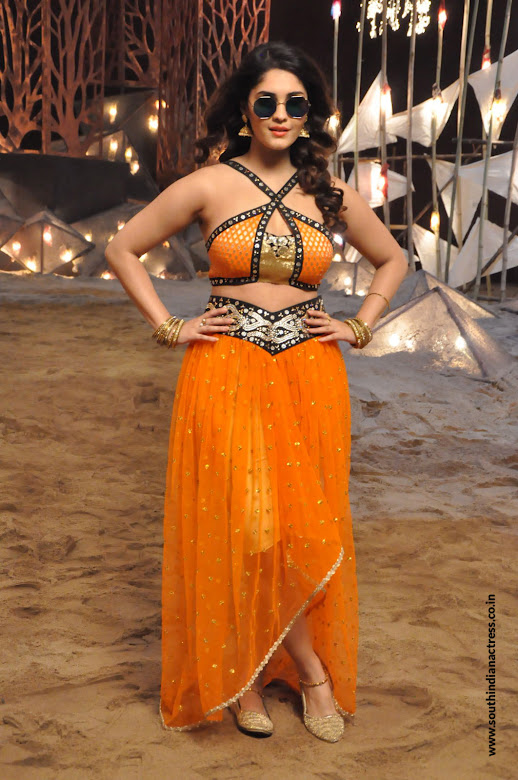 Surbhi in Okka Kshanam movie song