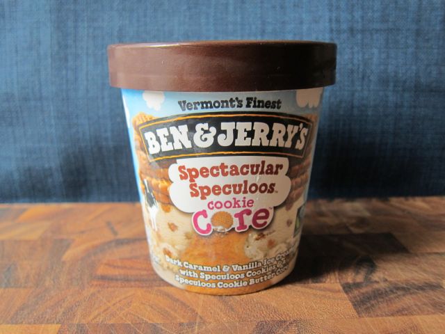Frozen Friday: Ben & Jerry's - Spectacular Speculoos Cookie Core Ice Cream