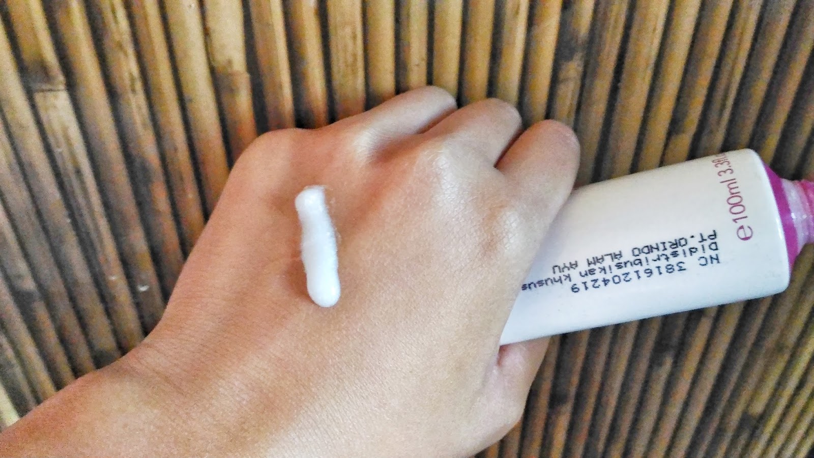 Review Oriflame Essentials Fairness Exfoliating Scrub review oriflame essentials fairness exfoliating scrub