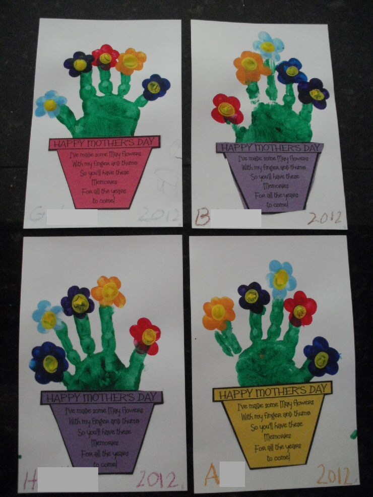 little-stars-learning-hand-print-flower-bouquet-with-printable