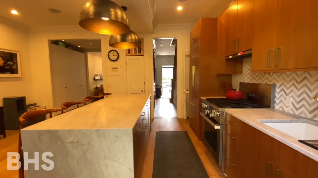 18 Photos vs. 75 Sterling St, Brooklyn Interior Design Luxury Townhouse Tour