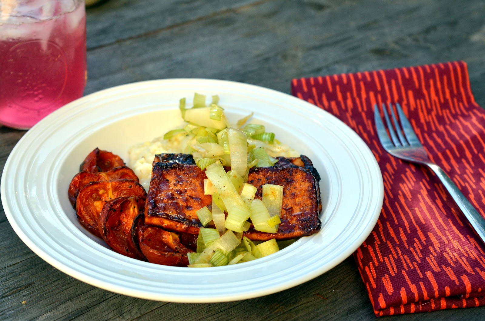 Veggie with a Cause I eat barbecue sauce with a spoon.