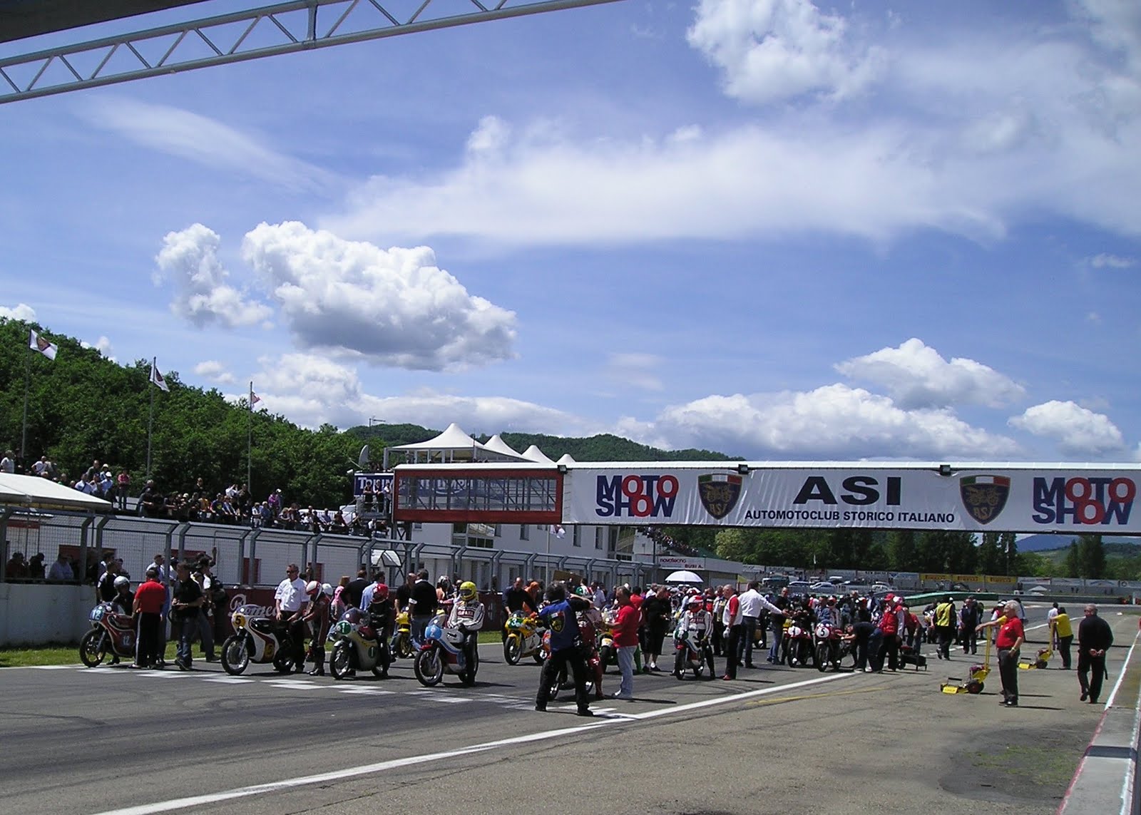 co2motori Un'idea di Ferdinando Sarno 10° ASIMOTOSHOW 2011 13 14 15 maggio Varano de
