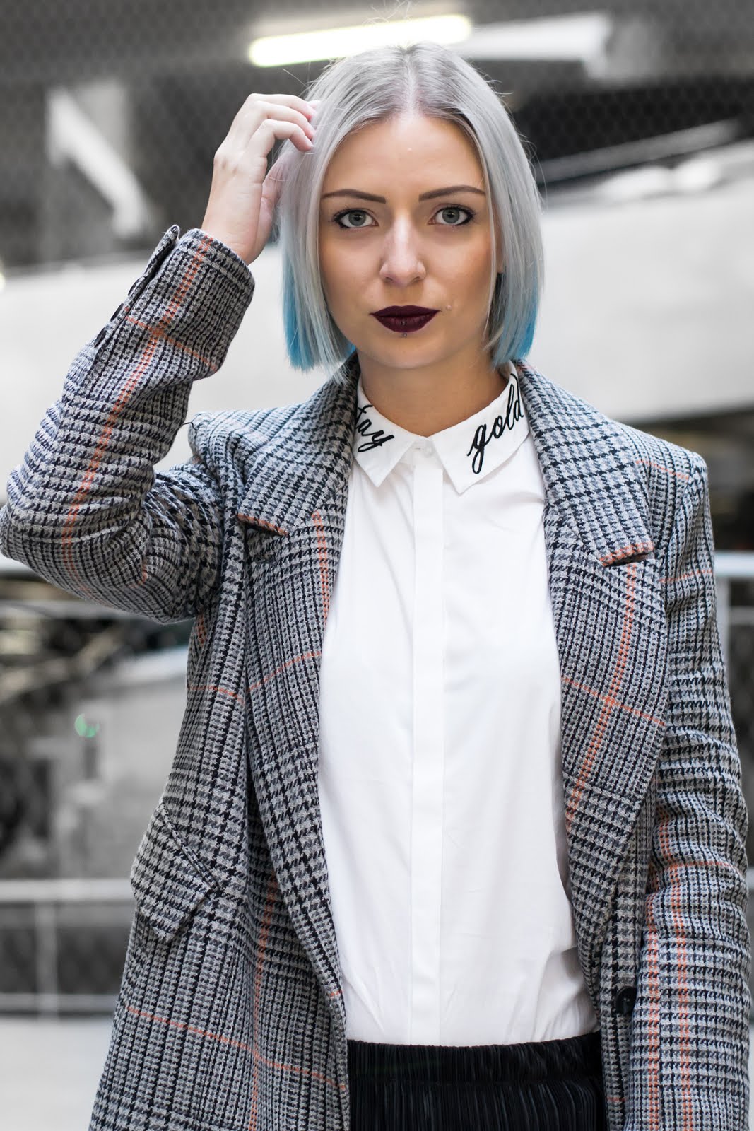 H&M trend check coat, Q/S designed by robin schulz, embroidered shirt, white shirt, minimalist, pleated trousers, white monochrome dr martens, grey hair, blue hair, outfit