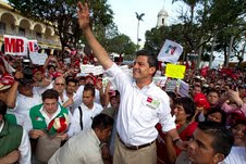 Peña Nieto se reune con estructura en Córdoba, Ver.