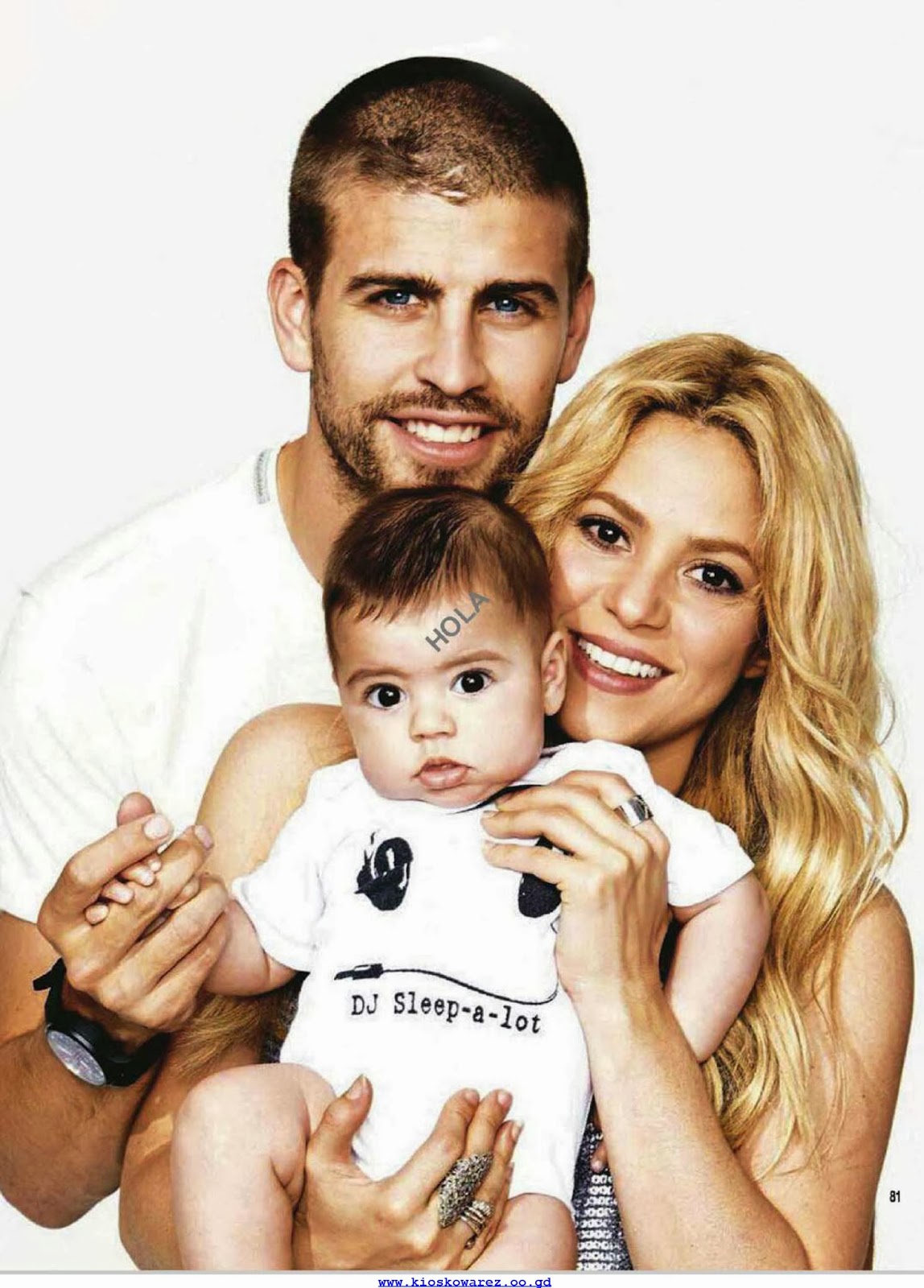 Shakira y su familia aparecen en la revista "¡Hola!" de España