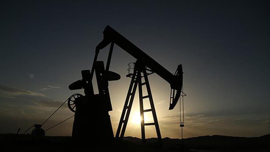 Brent oil climbs above $60