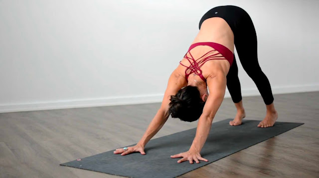4 tư thế Yoga căn bản mà bạn không nên bỏ qua