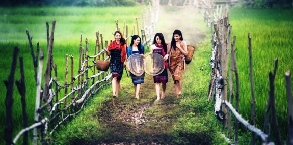 Tafsir Mimpi Cincin Jatuh Ke Dalam Air Menurut Primbon Jawa Pendapat Ulama Serta Adab Bermimpi Buruk Dubes Mimpi