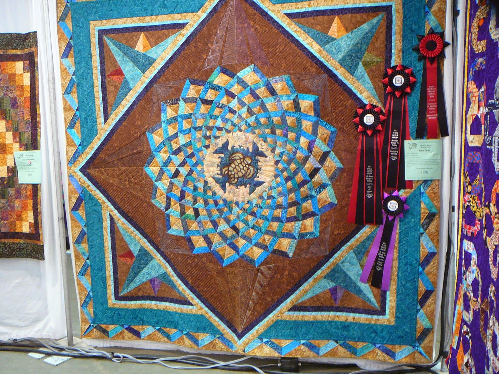 Sharon's Seams 2 B Spokane Quilt Show 2014