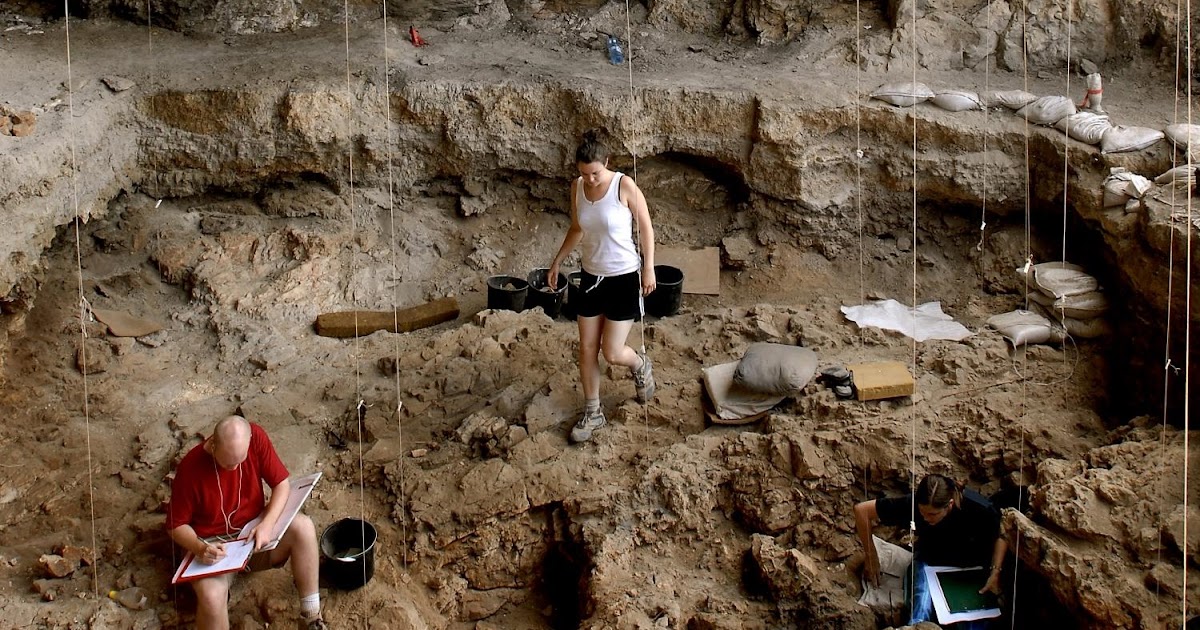 12,000 year old funeral feast brings ancient burial rituals to life