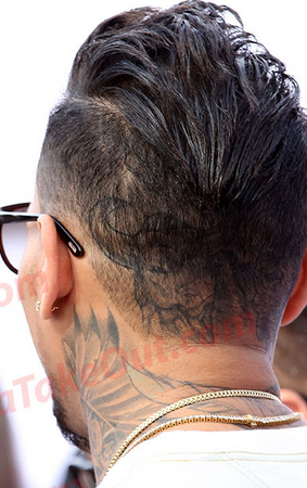 Chris Brown Perms His Hair Like His New Look Photos