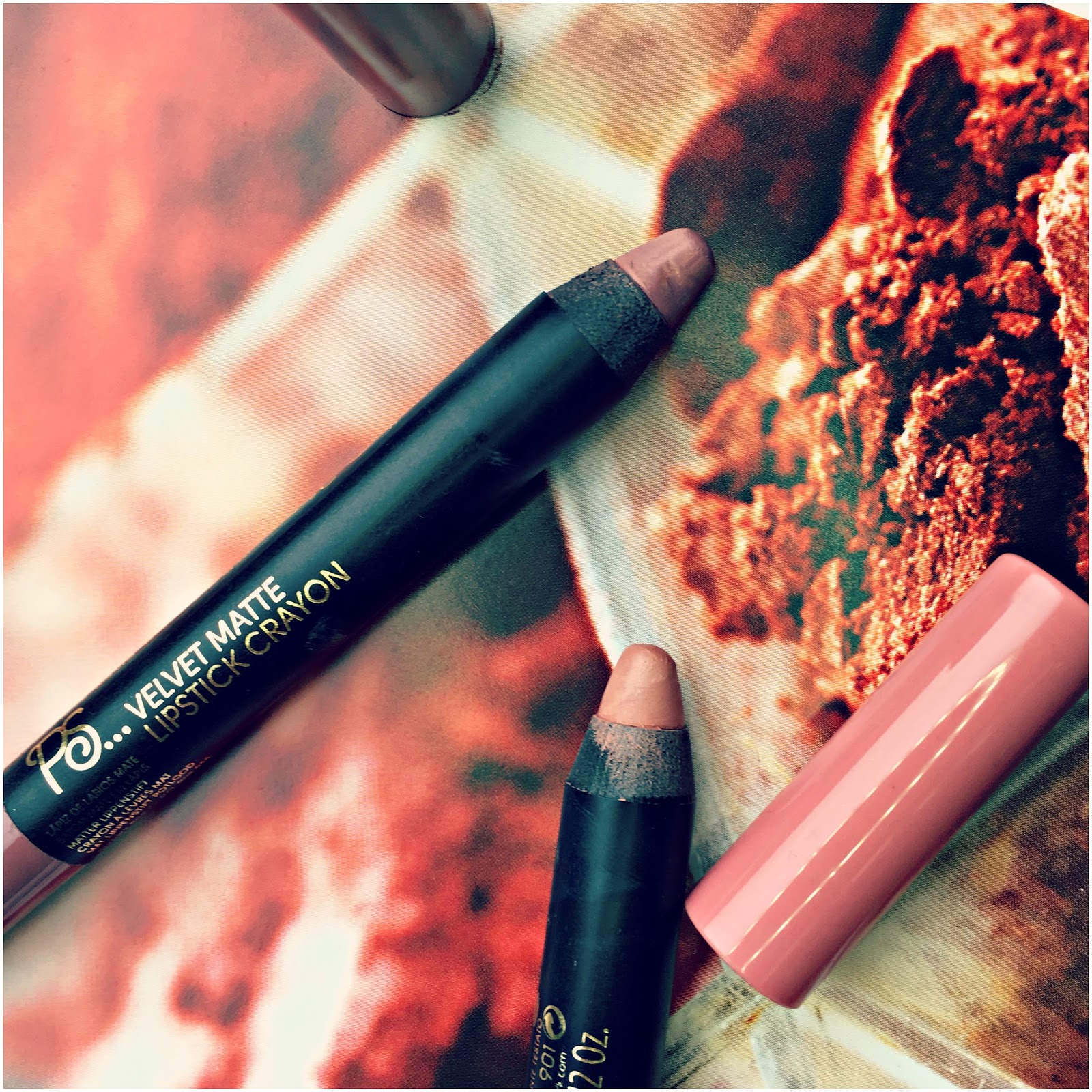 Primark Velvet Matte Lipstick Crayon VS NARS Velvet Matte Lip Pencil