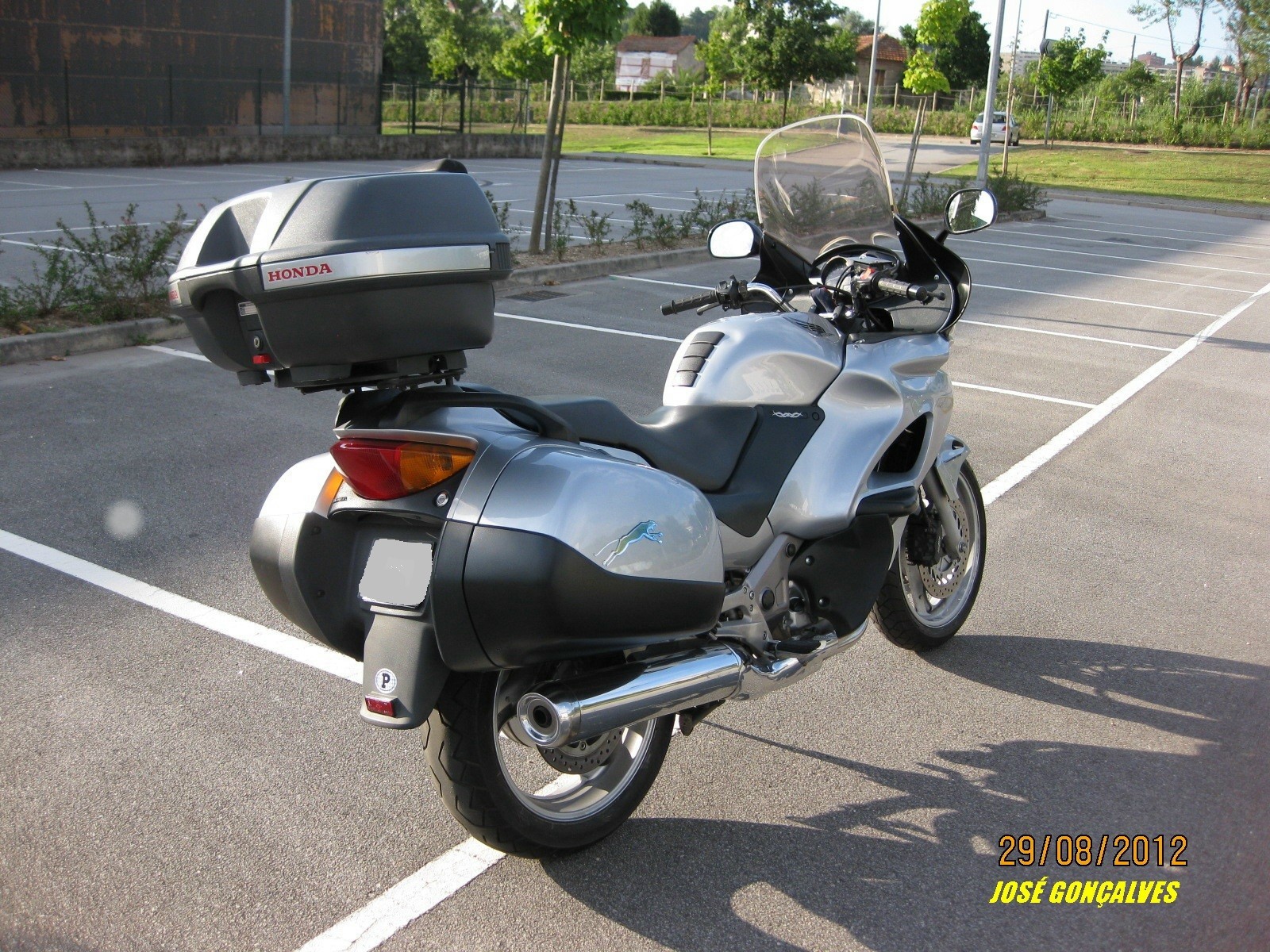 Honda nt650 deauville
