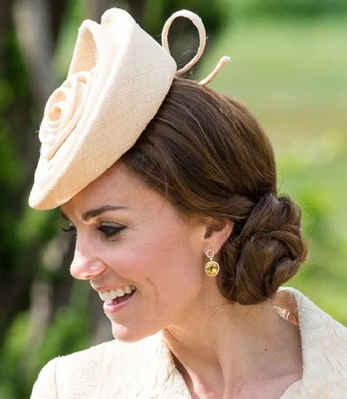 Prince William and Kate Middleton  attend the Secretary of State's annual Garden party at Hillsborough Castle. Lk. Bennett clutch, Pumps, Shoes, KIKI McDONOUGH Earrings