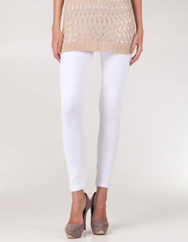 Moda y Belleza: Combinar leggins blancos