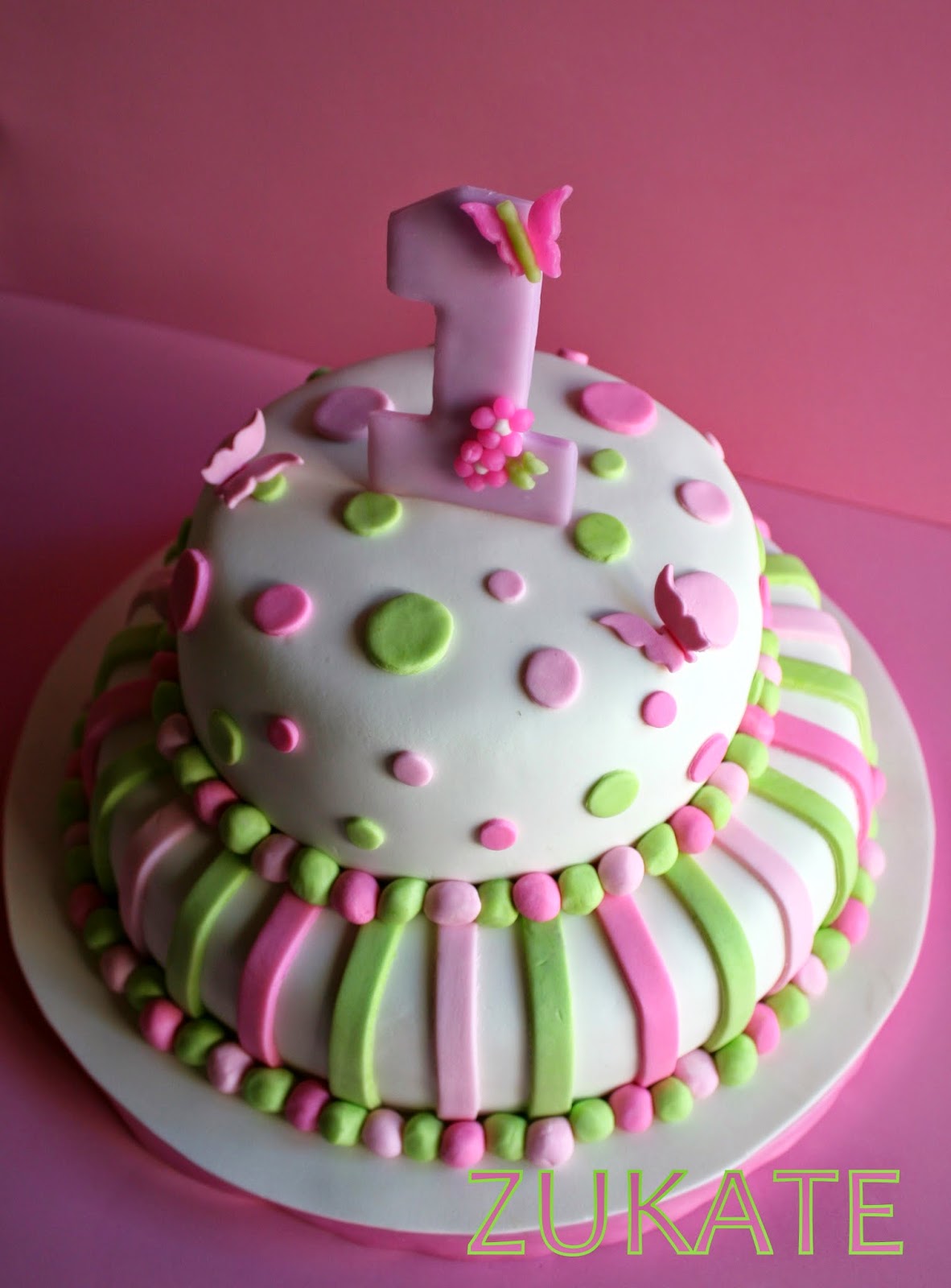 TORTAS PARA BAUTISMO Y PRIMER AÑO | ZUKATE