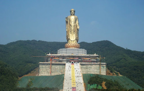 Spring Temple Buddha - estátua mais alta do mundo