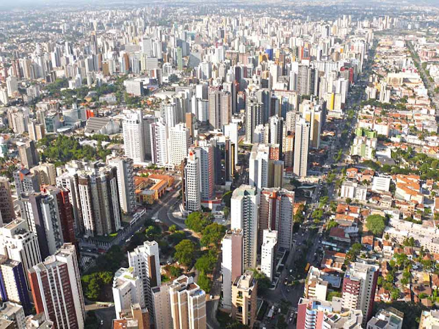 Imagem aérea de Curitiba