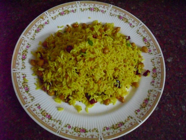 Andhra Pulihora - Tamarind Rice - Andhra Style