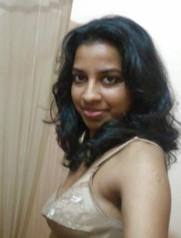 Hot Indian Petite - Hot indian girls nude.