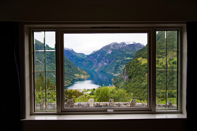 Vista dalla camera dell'hotel Hutsiken sul Geirangerfjord
