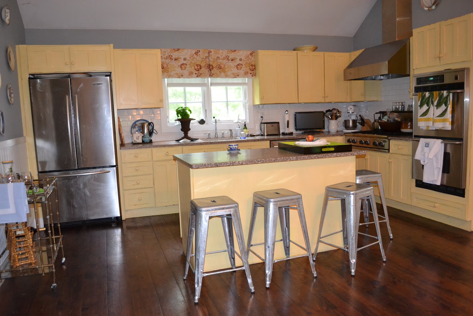 My Kitchen Cabinet Makeover With Help From A Professional Painter