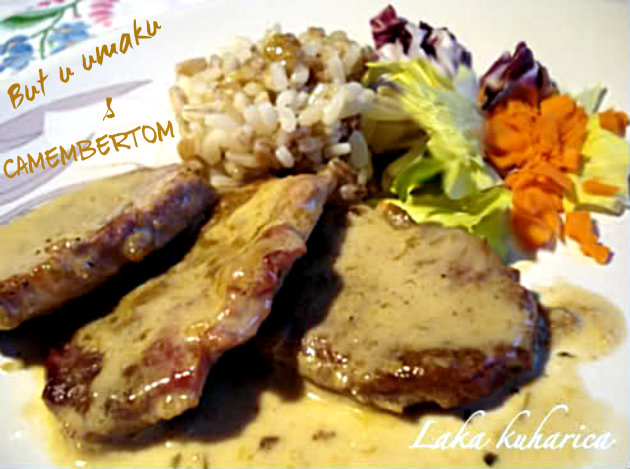 But u umaku s Camembertom by Laka kuharica: succculent, tender sirloin steaks in rich and creamy sauce.