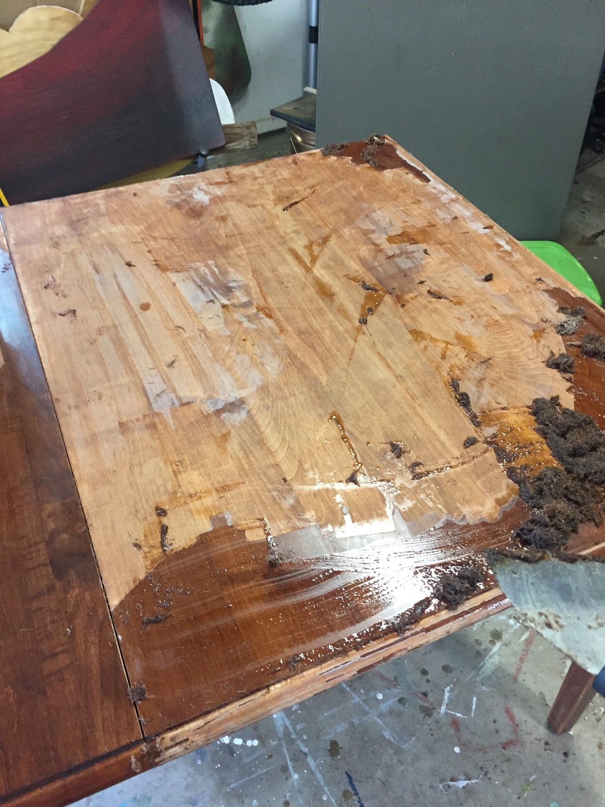 How to Refinish a Dining Table - House Homemade