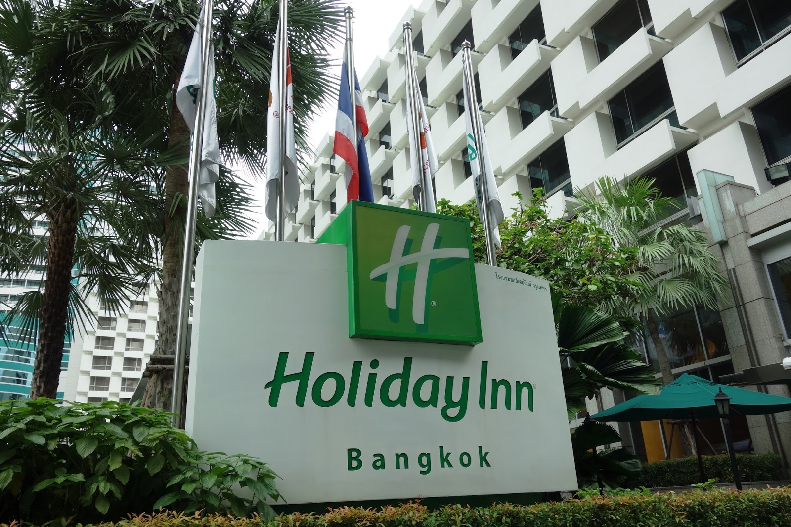 Where Is Fatboy Bangkok Holiday Inn Hotel Ploenchit