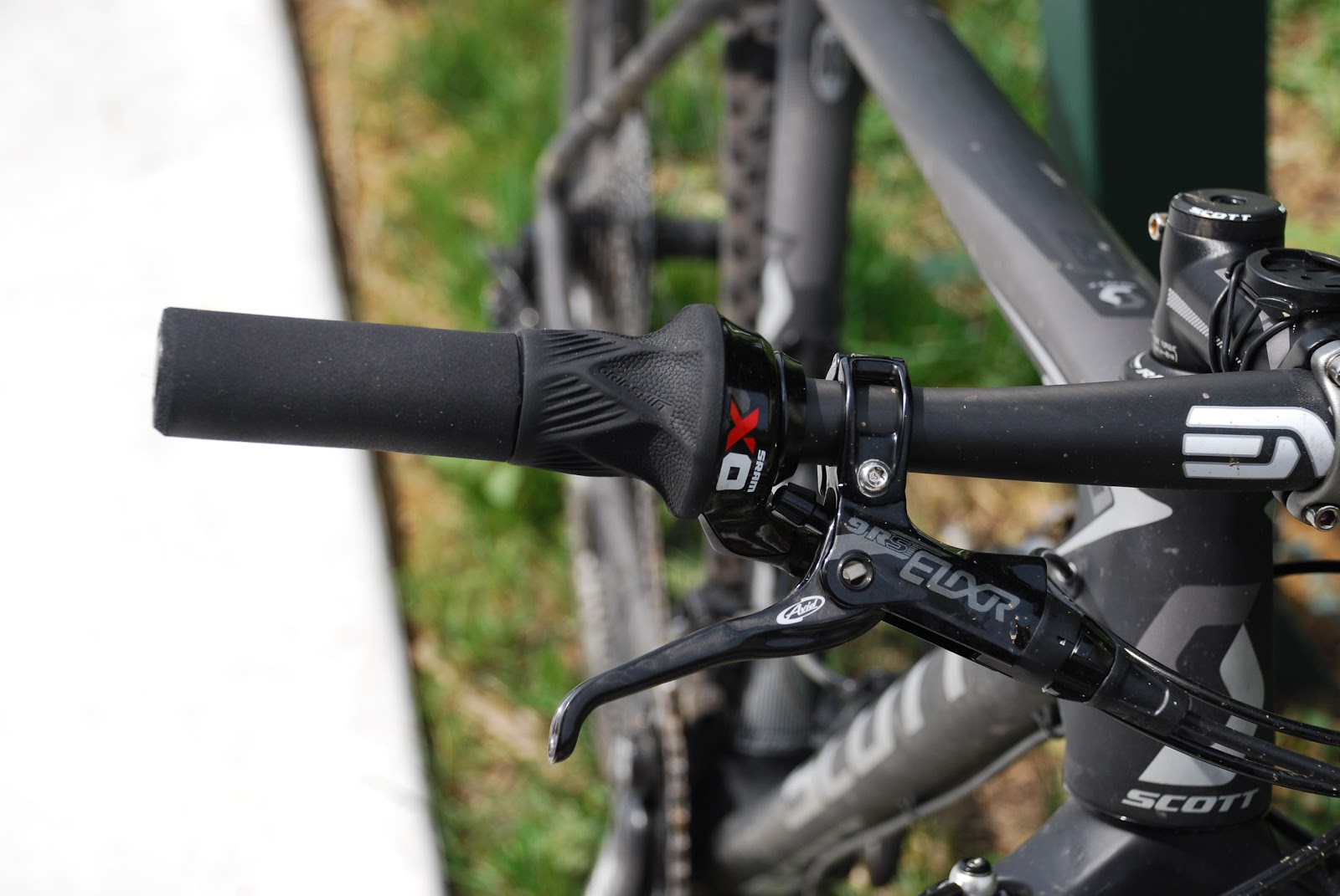 Roulette derailleur sram x9 crankset