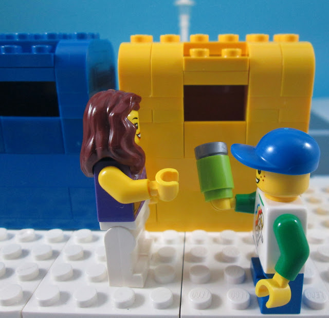 Reciclagem para todos - MOC LEGO Ecoponto Embalagens no ecoponto amarelo