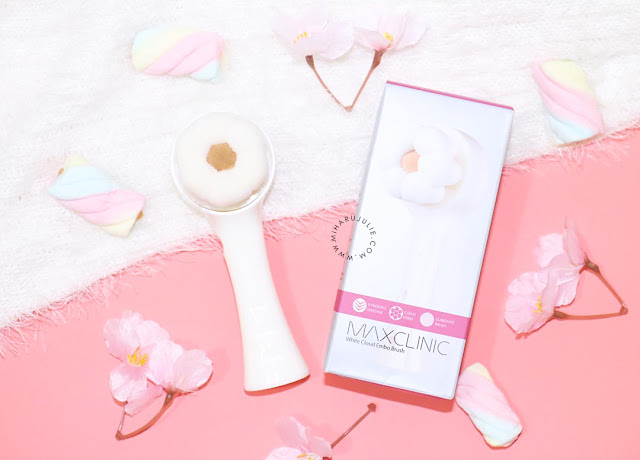 MAXCLINIC Purifying Vitamin Oil Foam Cloud Embo Massage Brush review