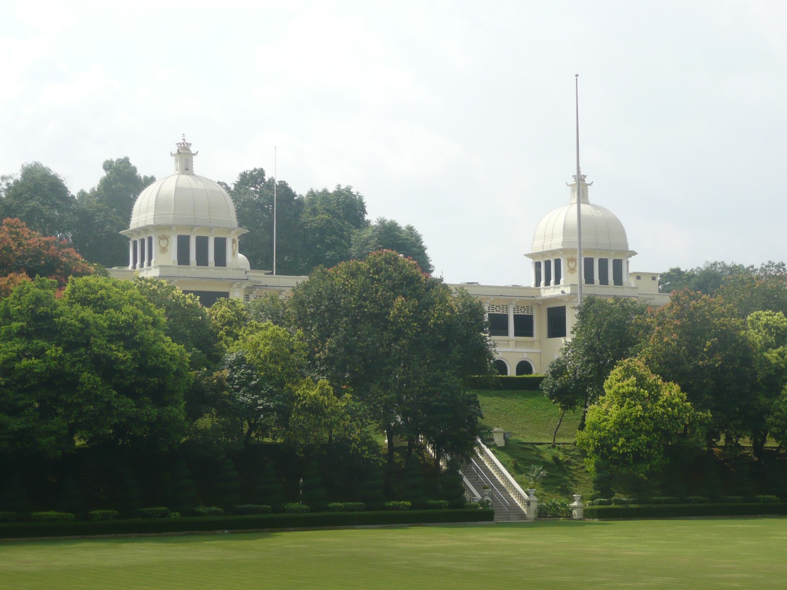 Attractions in Kuala Lumpur: Istana Negara, Kuala Lumpur