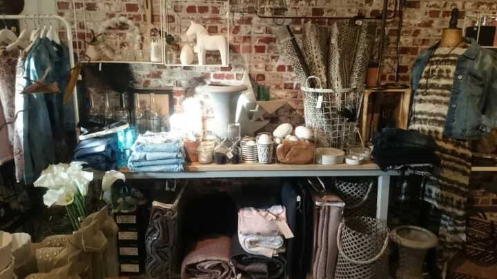 Sörgården inredning tel 0768541323