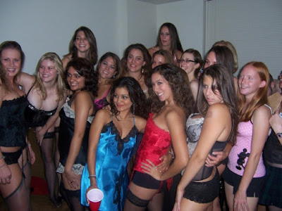 Hot College Girls Party Enjoying Herself