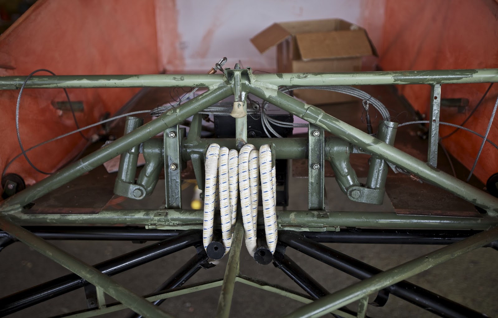 1949 Piper Clipper Restoration Landing Gear Bungee Installation