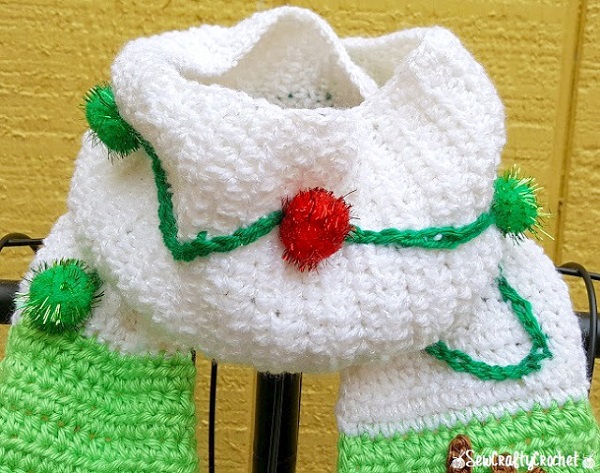 Santa & Reindeer Scarf - Sew Crafty Crochet