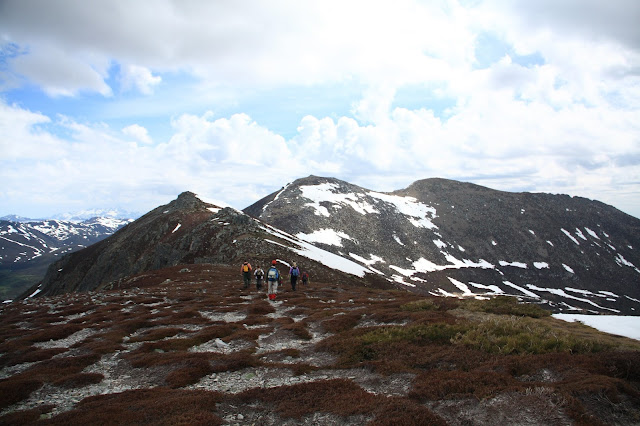 Pico Requejines y pico Ausente, León