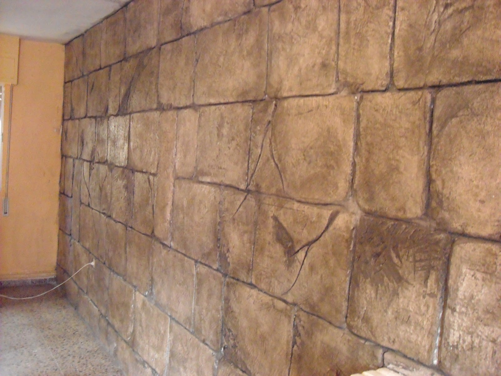 PIEDRAS Y MADERAS ARTIFICIALES JAVIER LUDEÑA TLF: 667936508- 670331472