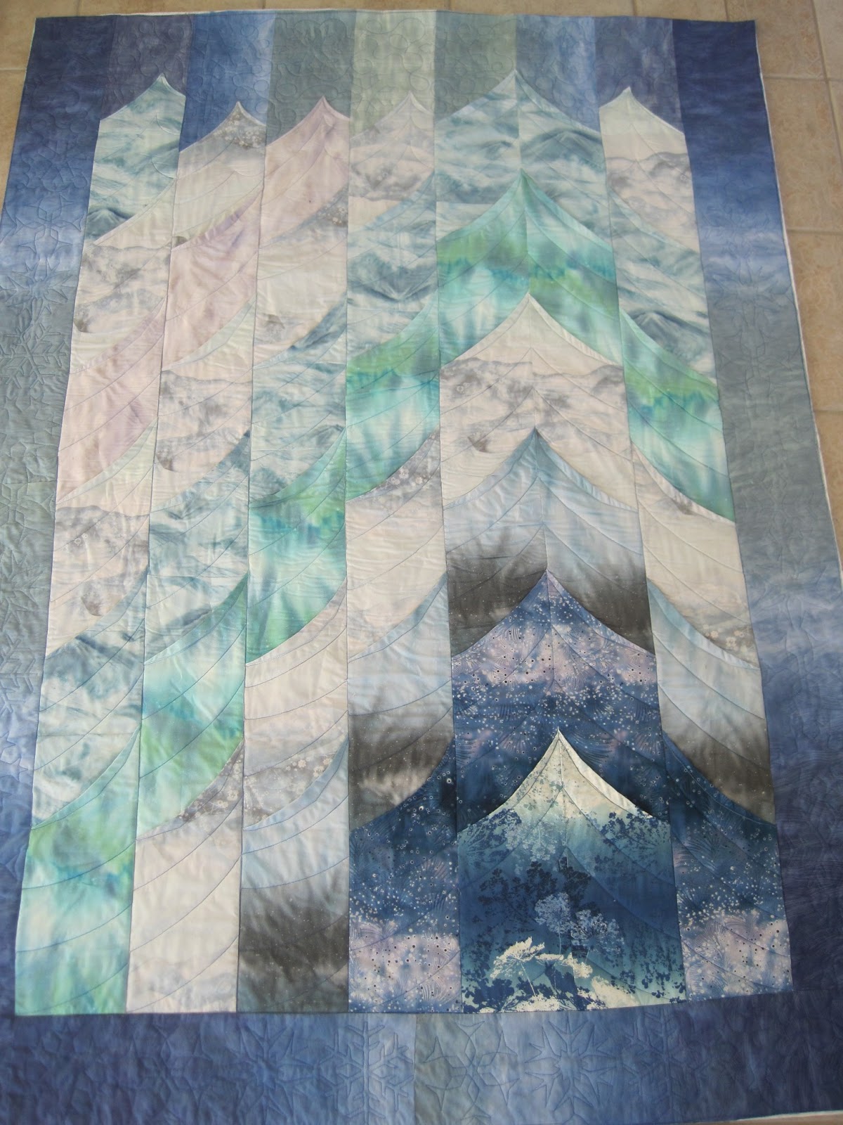 Finely Finished Quilts Aileen's Glacier Quilt