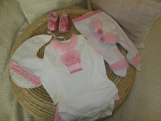 IMG 0023 - תפירת סט לתינוקת