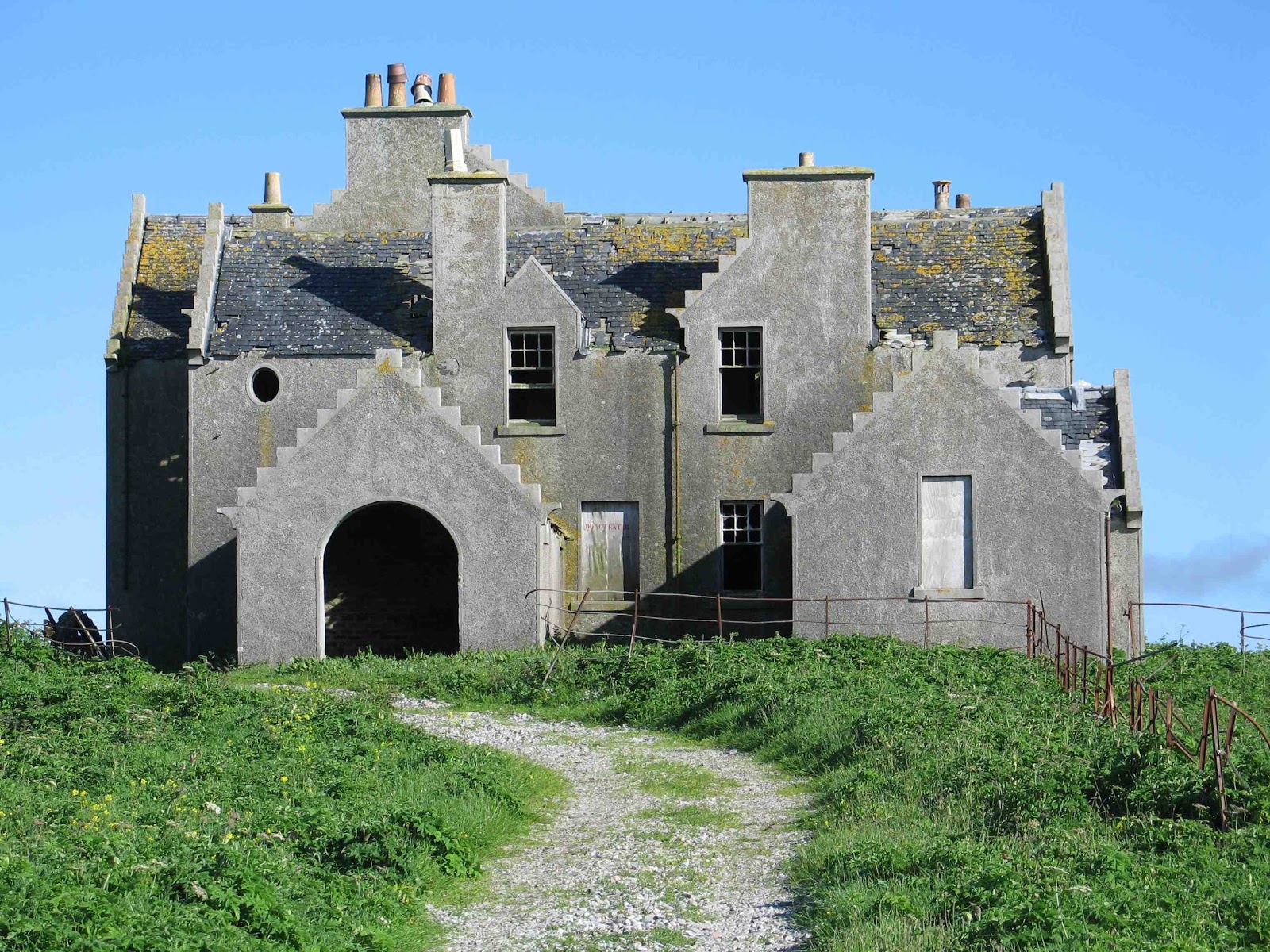 Scottish Islands Explorer Abandoned