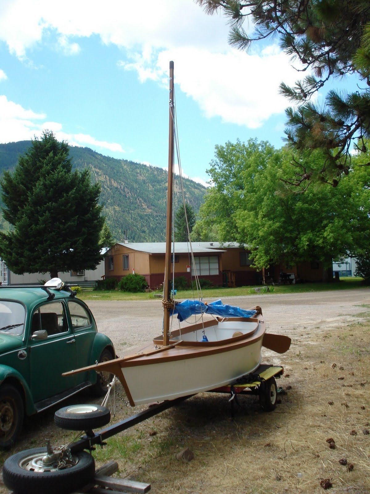 Sailing on Inland Seas: Rigging S/ Blue Flower