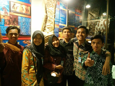 MA%2B14 Keliling Museum Angkut Batu Gratisan